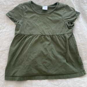 EUC - Hanna Andersson short sleeve shirt